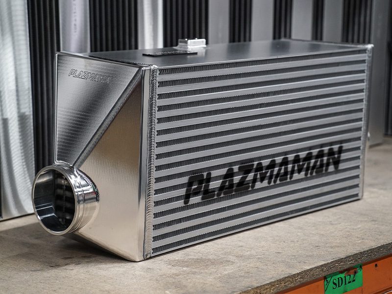 Plazmaman 8" Super Cooler - GT-R 600x300x205mm Intercooler - 2500hp