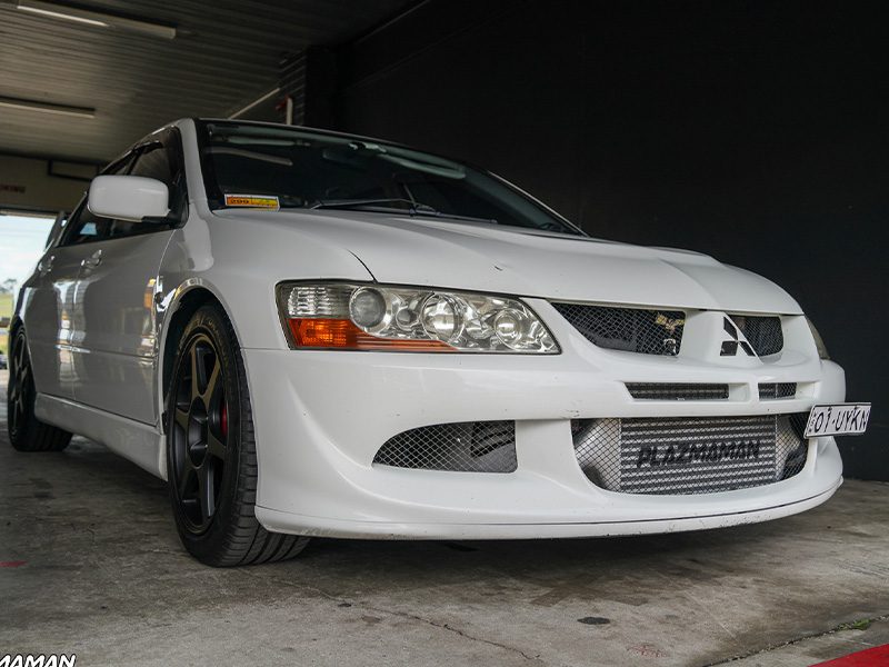Evo 7-9 RACE Swept Back Intercooler