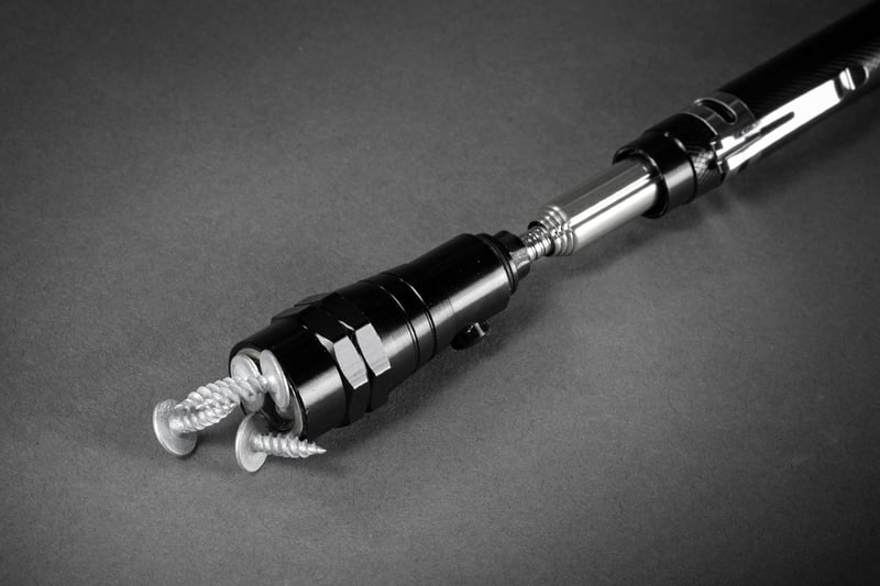 Haltech LED Telescopic Workshop Light Length: 17.3cm - 56.7cm