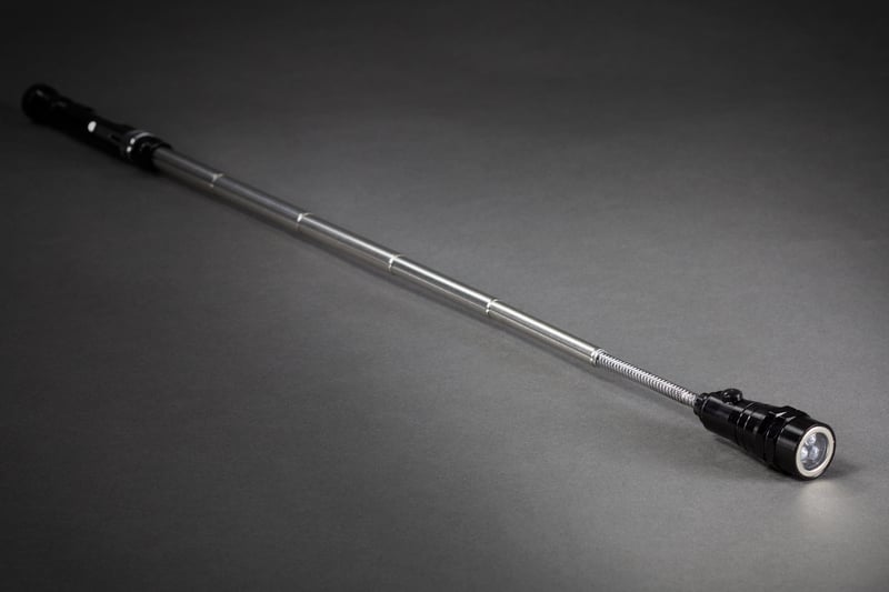 Haltech LED Telescopic Workshop Light Length: 17.3cm - 56.7cm