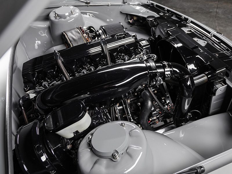 RB30/VL Commodore Top Half Inlet Plenum
