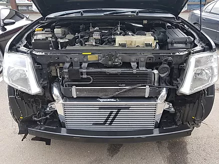 Jonny Tig Industries Nissan D40 550 V6 Front Mount Intercooler Kit